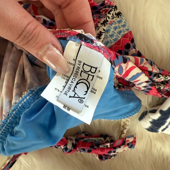 Swim top bundle - Picture 5 of 7